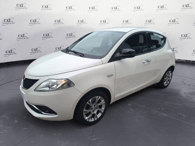 Lancia Ypsilon 1.2 69 CV 5 porte Gold usata