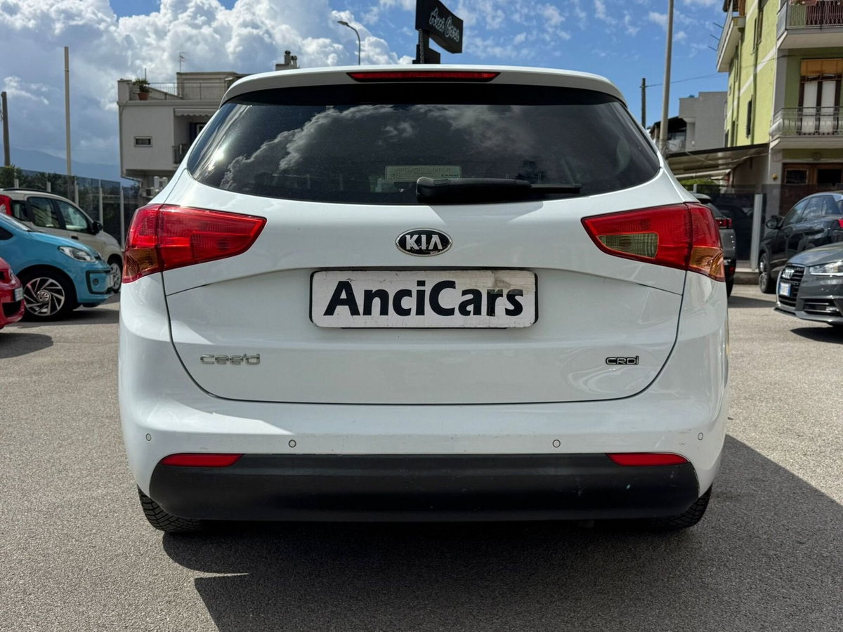Kia cee'd Sport Wagon 1.6 CRDi 110 CV SW Cool (15)
