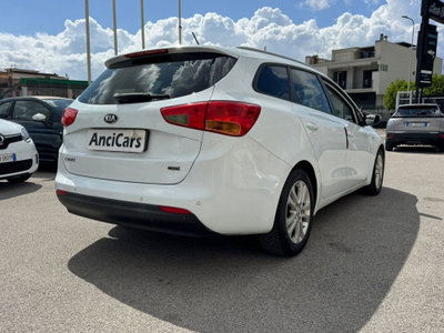 Kia cee'd Sport Wagon 1.6 CRDi 110 CV SW Cool (16)
