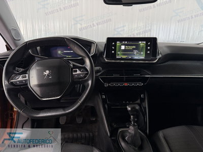 Peugeot 2008 BlueHDi 110 S&S GT (10)