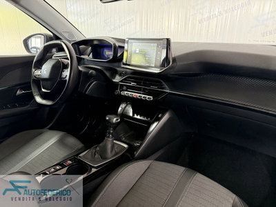 Peugeot 2008 BlueHDi 110 S&S GT (19)