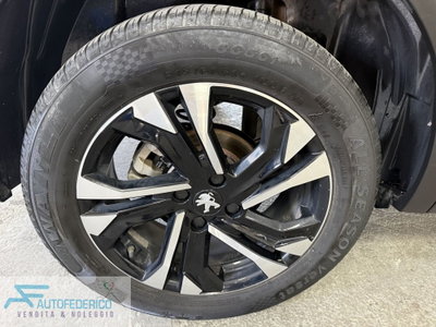 Peugeot 2008 BlueHDi 110 S&S GT (20)