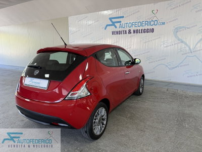 Lancia Ypsilon 1.3 MJT 16V 95 CV 5 porte S&S Platinum (4)