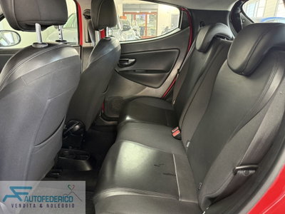 Lancia Ypsilon 1.3 MJT 16V 95 CV 5 porte S&S Platinum (9)