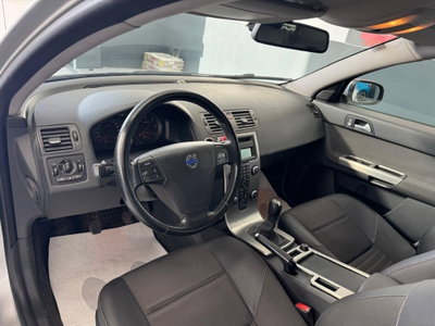 Volvo V50 2.0 D cat Summum (10)