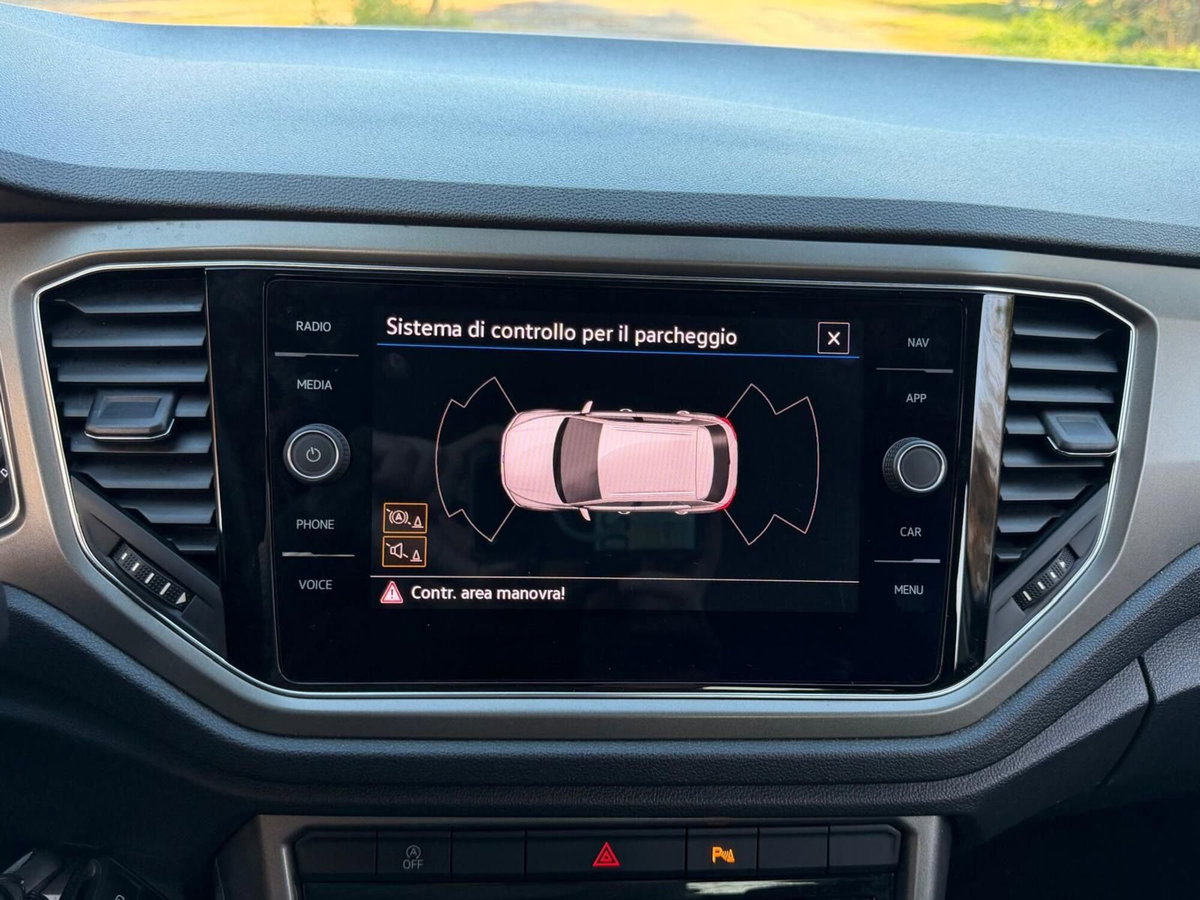 Volkswagen T-Roc 1.0 tsi Edition 110cv (12)