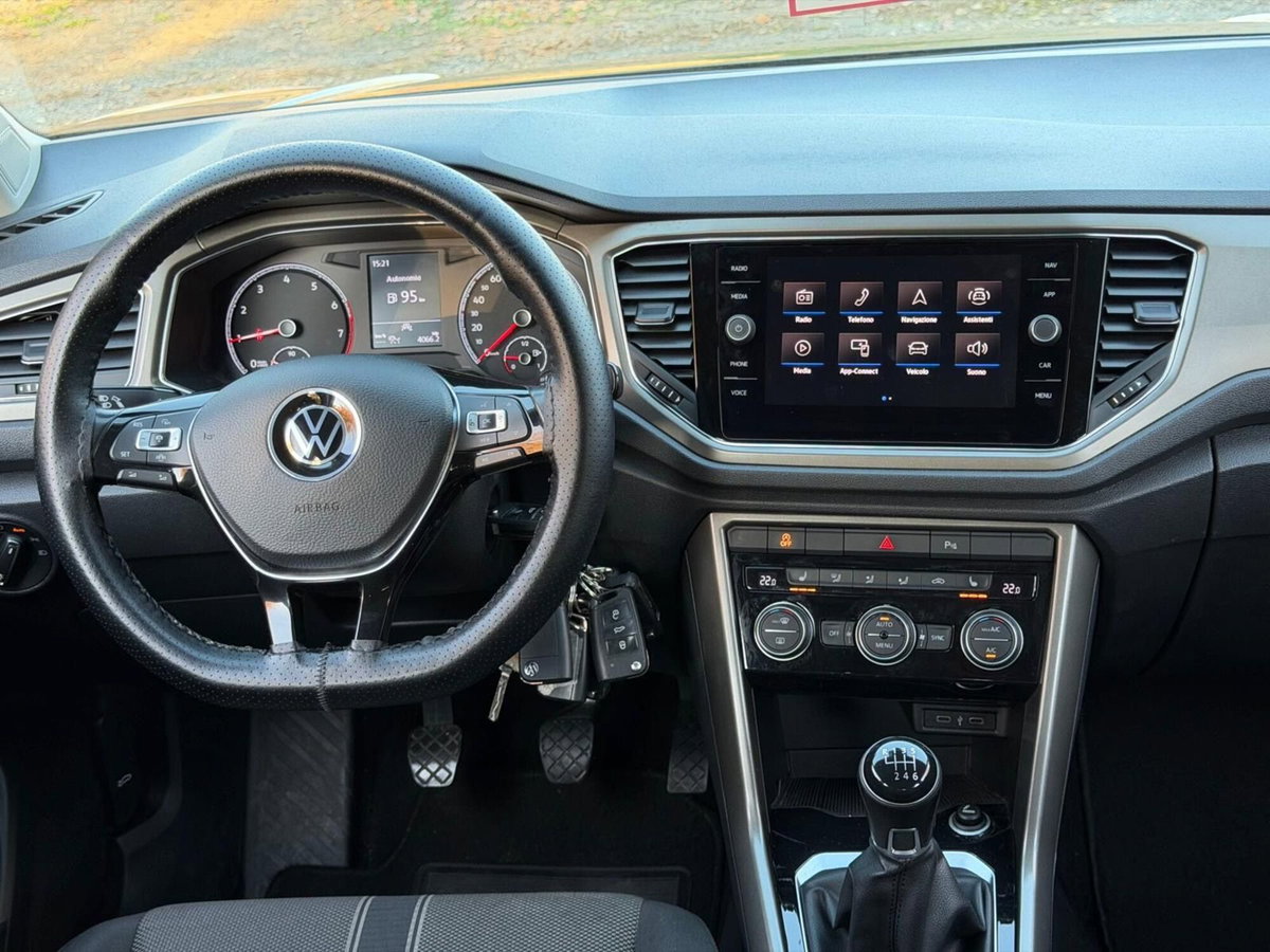 Volkswagen T-Roc 1.0 tsi Edition 110cv (7)