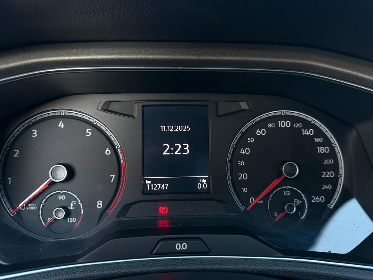 Volkswagen T-Roc 1.0 tsi Edition 110cv (8)