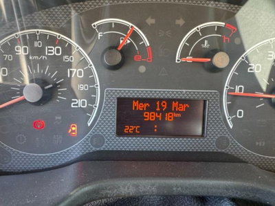 Fiat Qubo 1.3 MJT 95 CV Trekking (13)