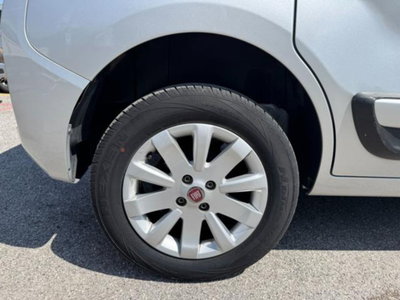 Fiat Qubo 1.3 MJT 95 CV Trekking (19)
