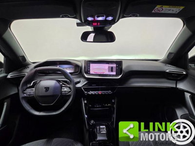 Peugeot 2008 BlueHDi 130 S&S EAT8 Allure Pack (4)