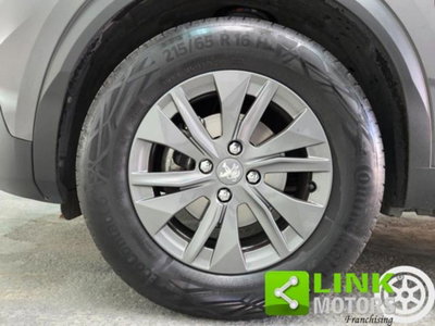 Peugeot 2008 PureTech 100 S&S Active (9)