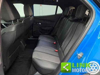 Peugeot 2008 BlueHDi 130 S&S EAT8 Allure Pack (8)