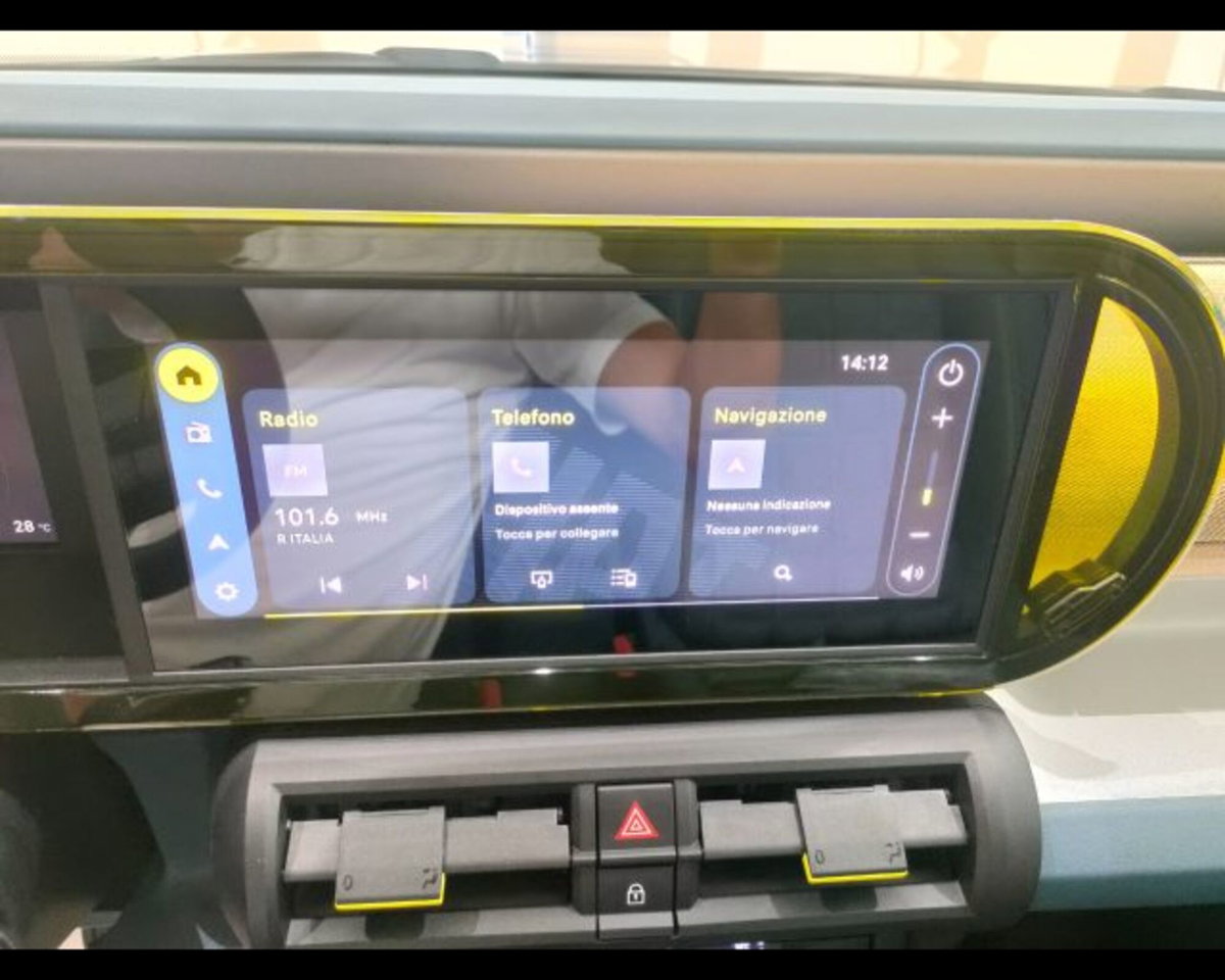 Fiat Grande Panda 44 kWh La Prima (8)