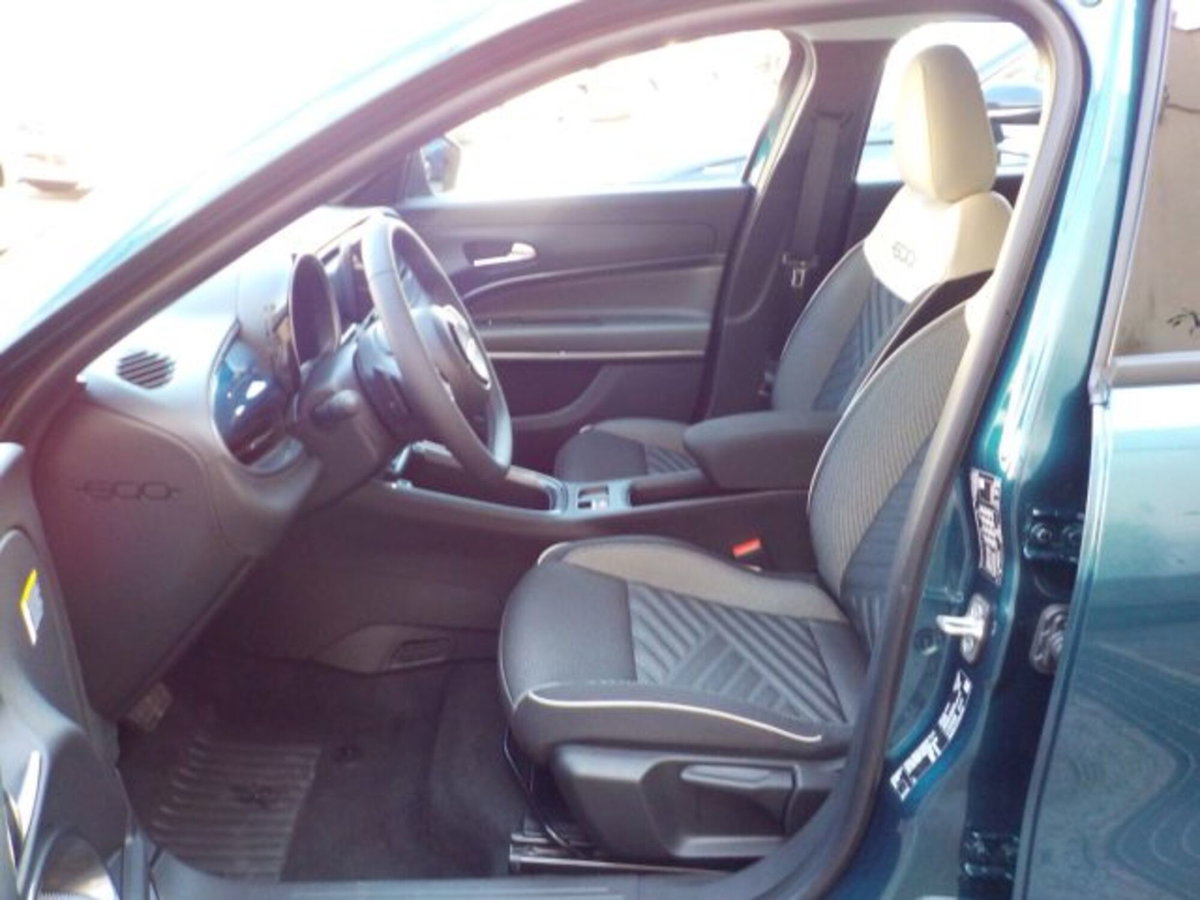 Fiat 600 1.2 Pop 100cv (6)