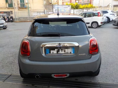 MINI Mini 1.5 Cooper D (10)