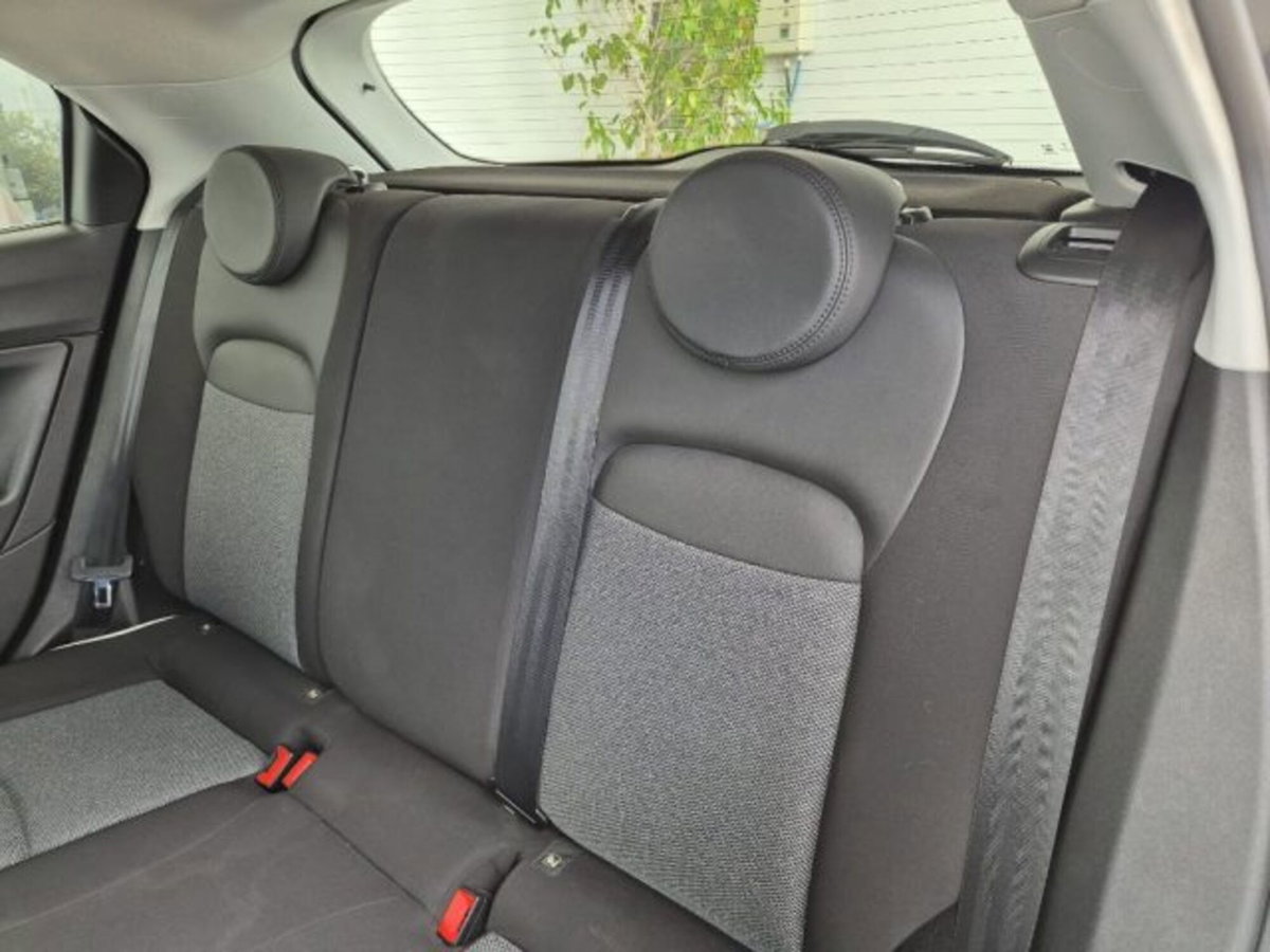 Fiat 500X 1.3 MultiJet 95 CV Lounge (7)