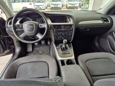 Audi A4 Avant 2.0 TDI 120 CV Ambiente (10)