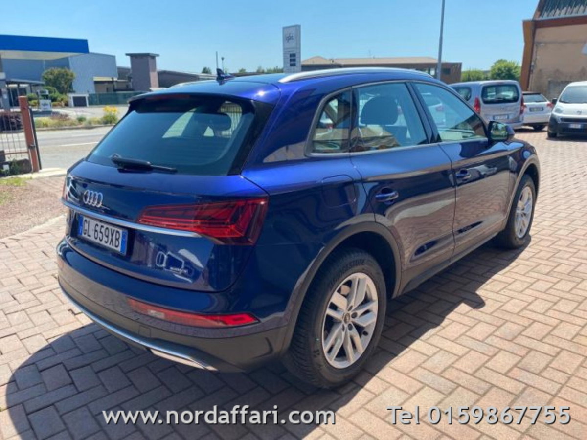Audi Q5 45 2.0 tfsi mhev 12V S line quattro s-tronic (4)