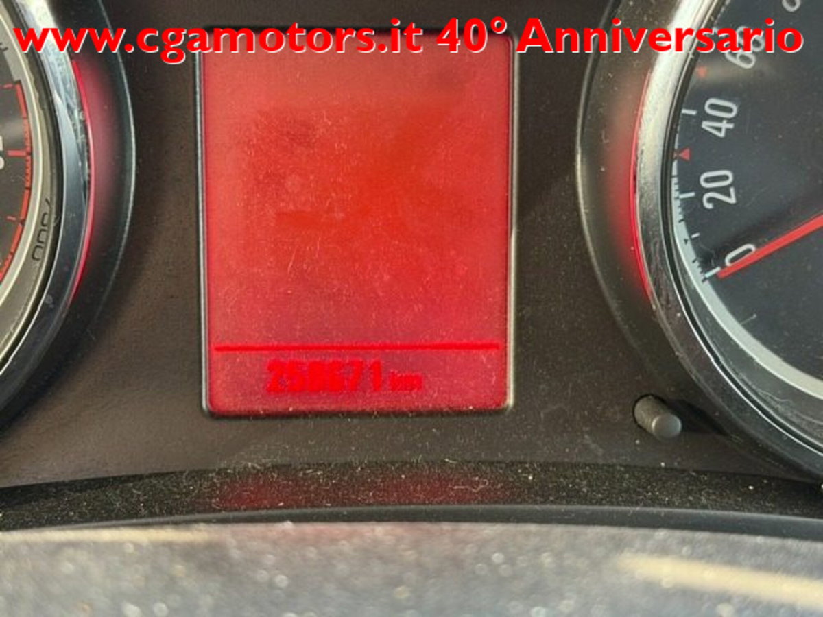 Opel Zafira Tourer 1.4 Turbo 120CV Elective (8)