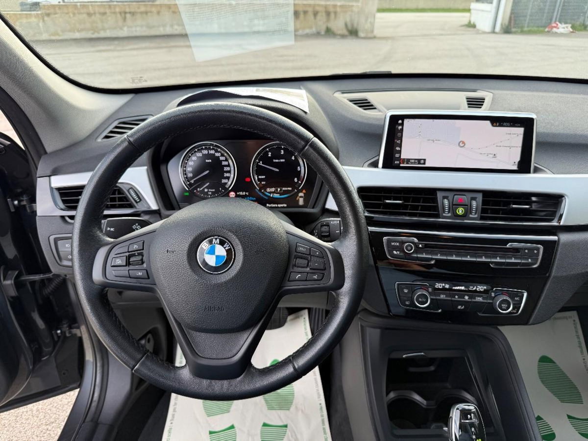 BMW X1 xDrive20d Business Advantage (16)