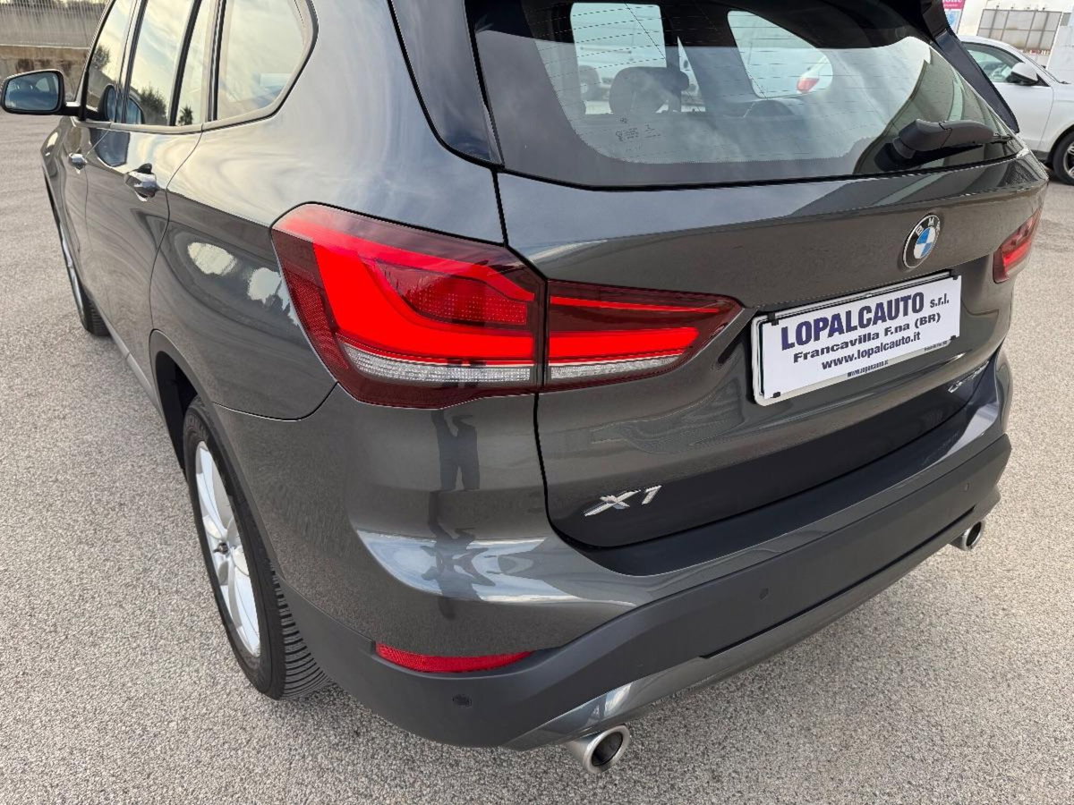 BMW X1 xDrive20d Business Advantage (20)