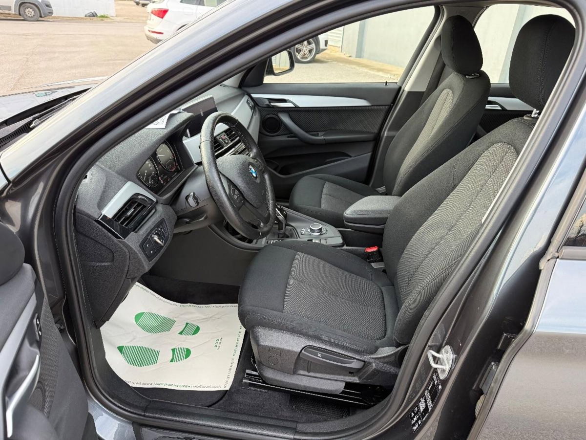 BMW X1 xDrive20d Business Advantage (9)