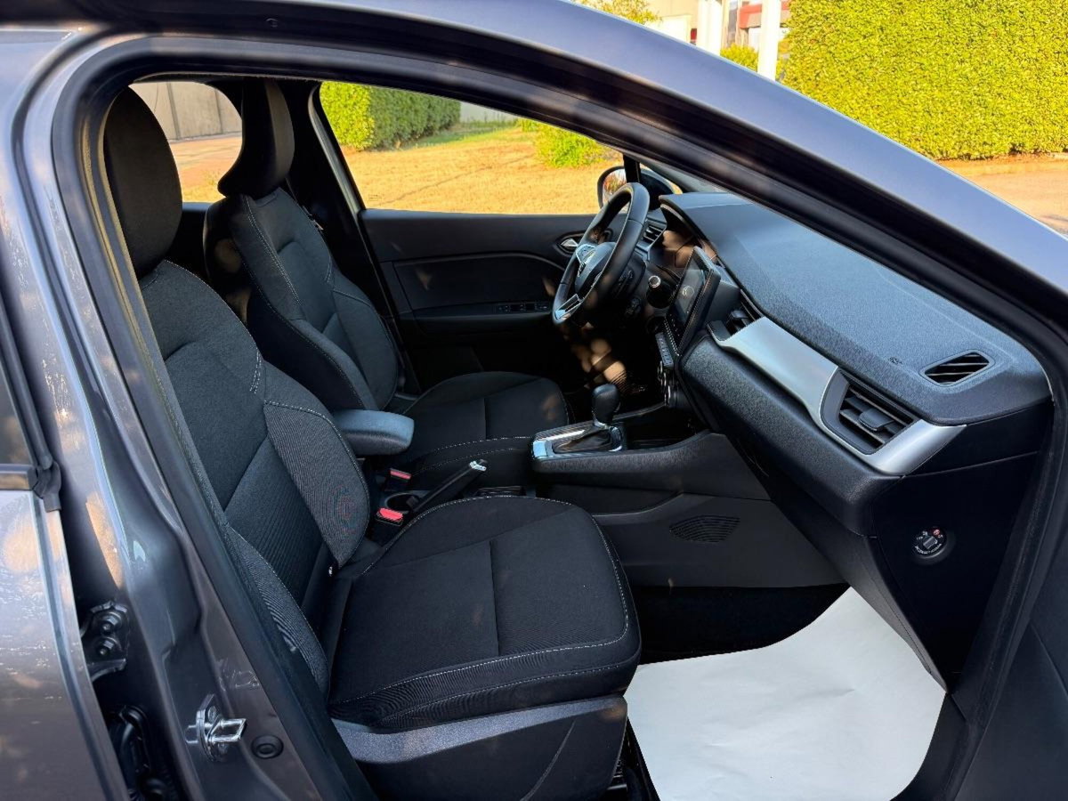 Renault Captur Blue dCi 115 CV EDC Business (10)