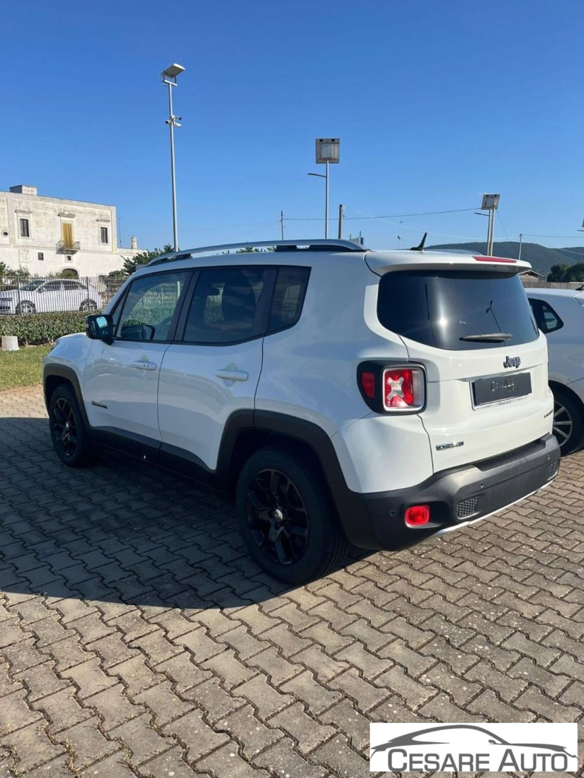 Jeep Renegade 1.6 Mjt 120 CV Limited (2)