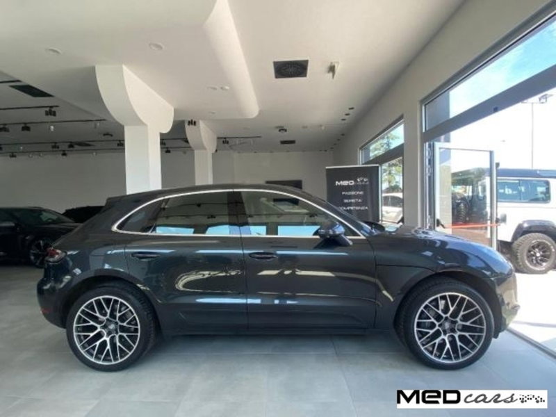 Porsche Macan S