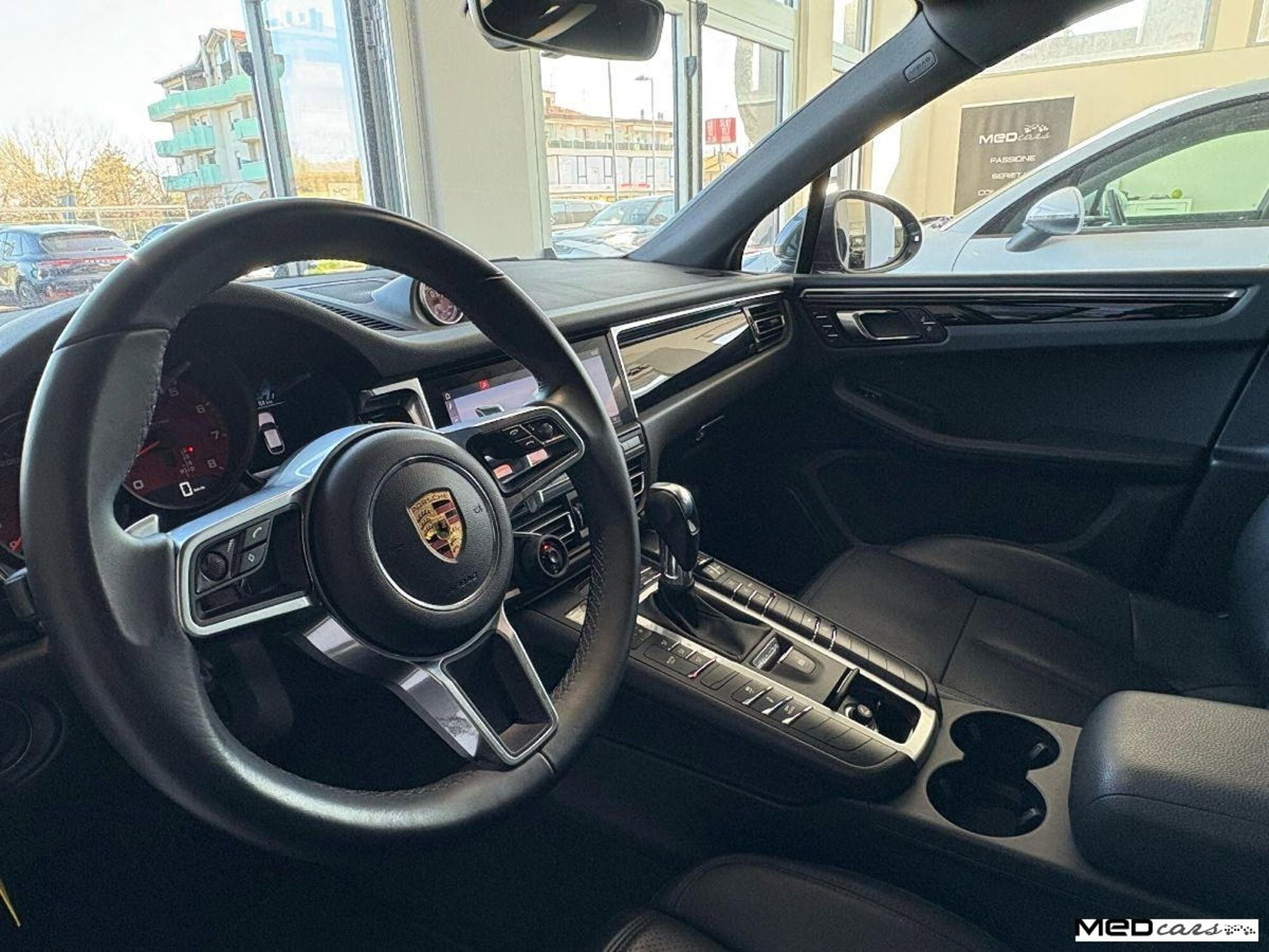 Porsche Macan S (13)