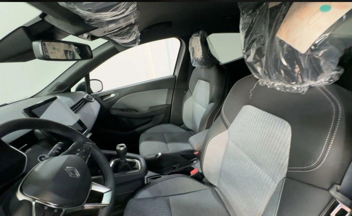 Renault Clio 1.0 eco-g Techno 100cv (9)