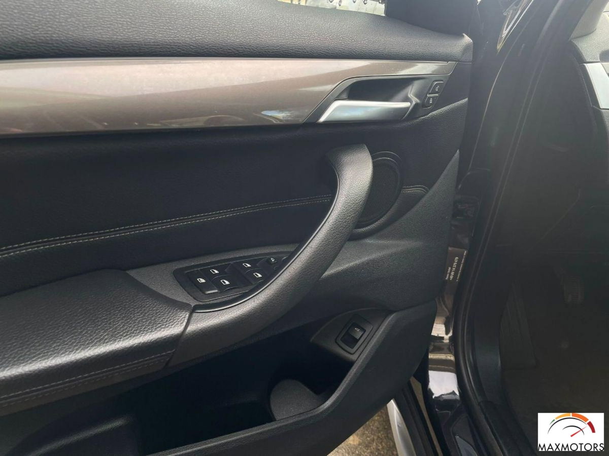 BMW X1 sDrive18d (18)