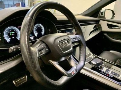 Audi Q8 Q8 55 TFSI quattro tiptronic Sport (8)