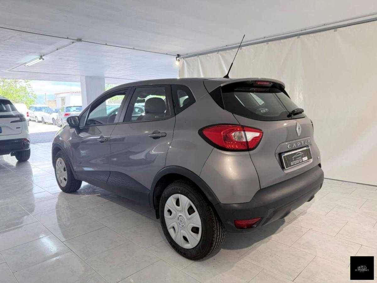 Renault Captur 0.9 TCe 12V 90 CV Start&Stop Live (10)