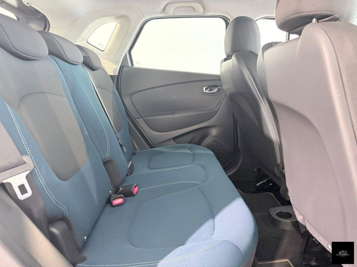 Renault Captur 0.9 TCe 12V 90 CV Start&Stop Live (9)