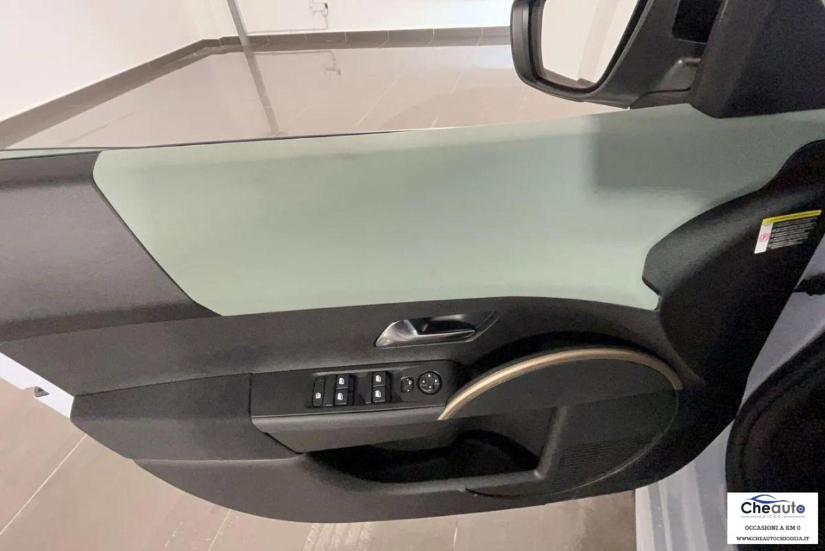 Lancia Ypsilon 1.2 mhev 110cv e-dct (17)