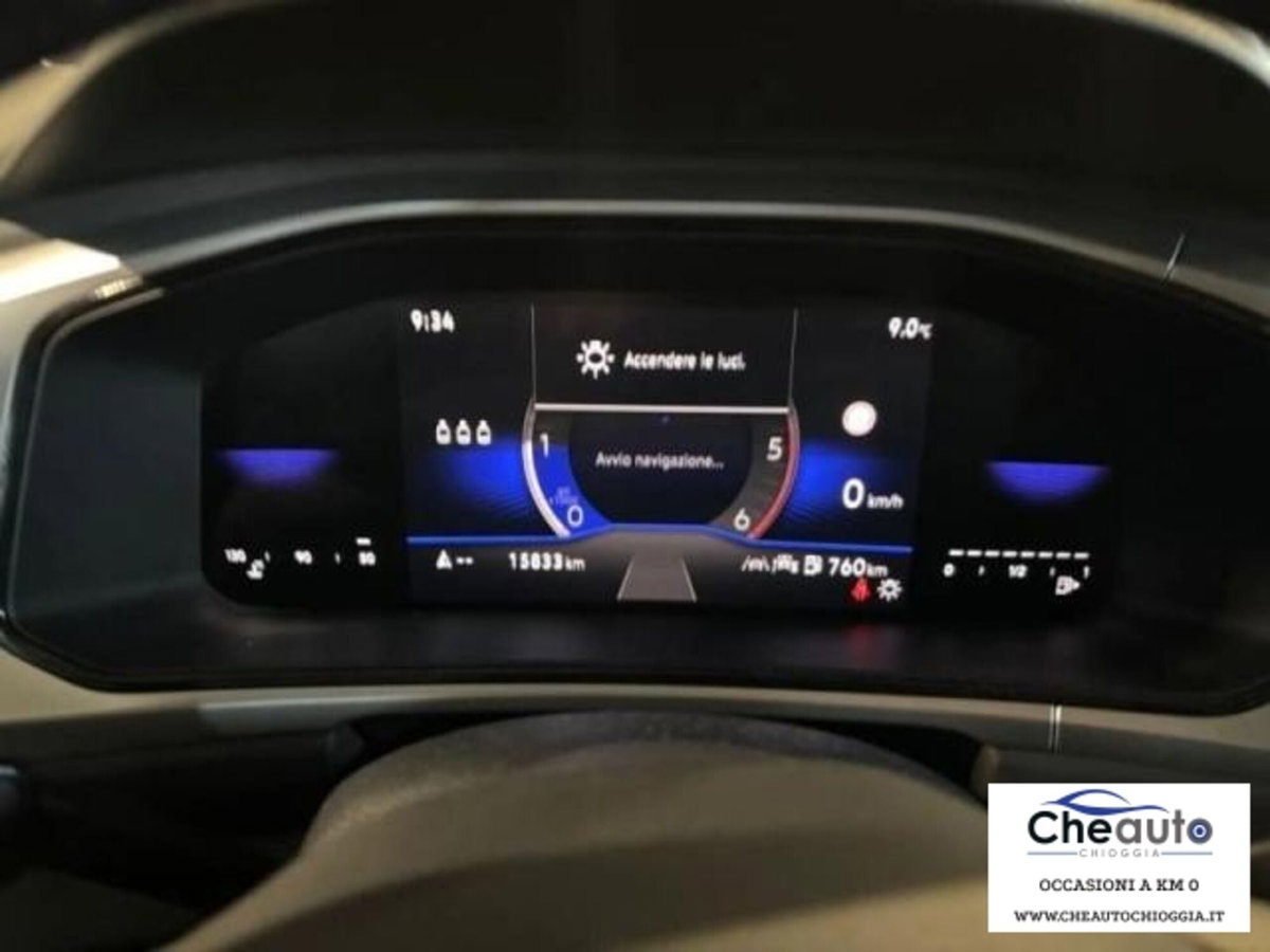 Volkswagen T-Roc 2.0 tdi Life 115cv (12)