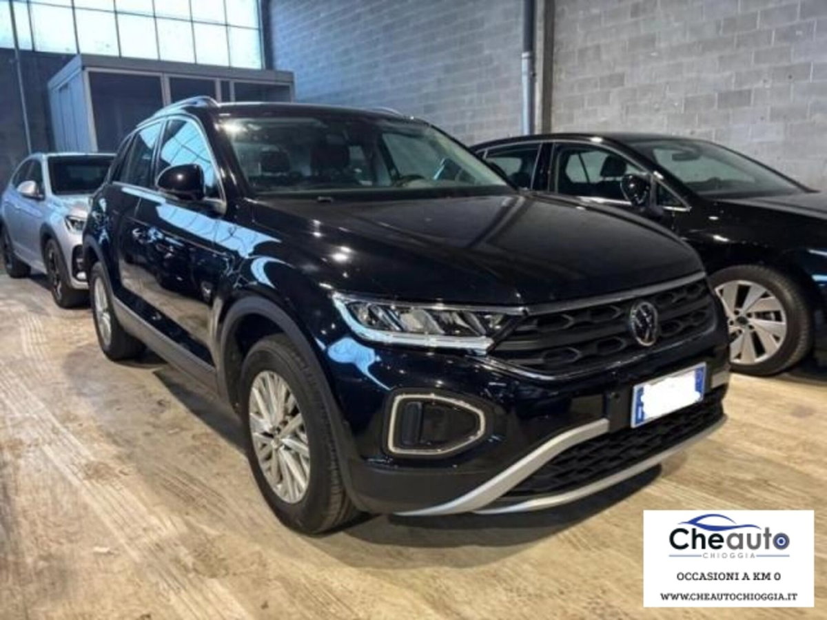 Volkswagen T-Roc 2.0 tdi Life 115cv (3)