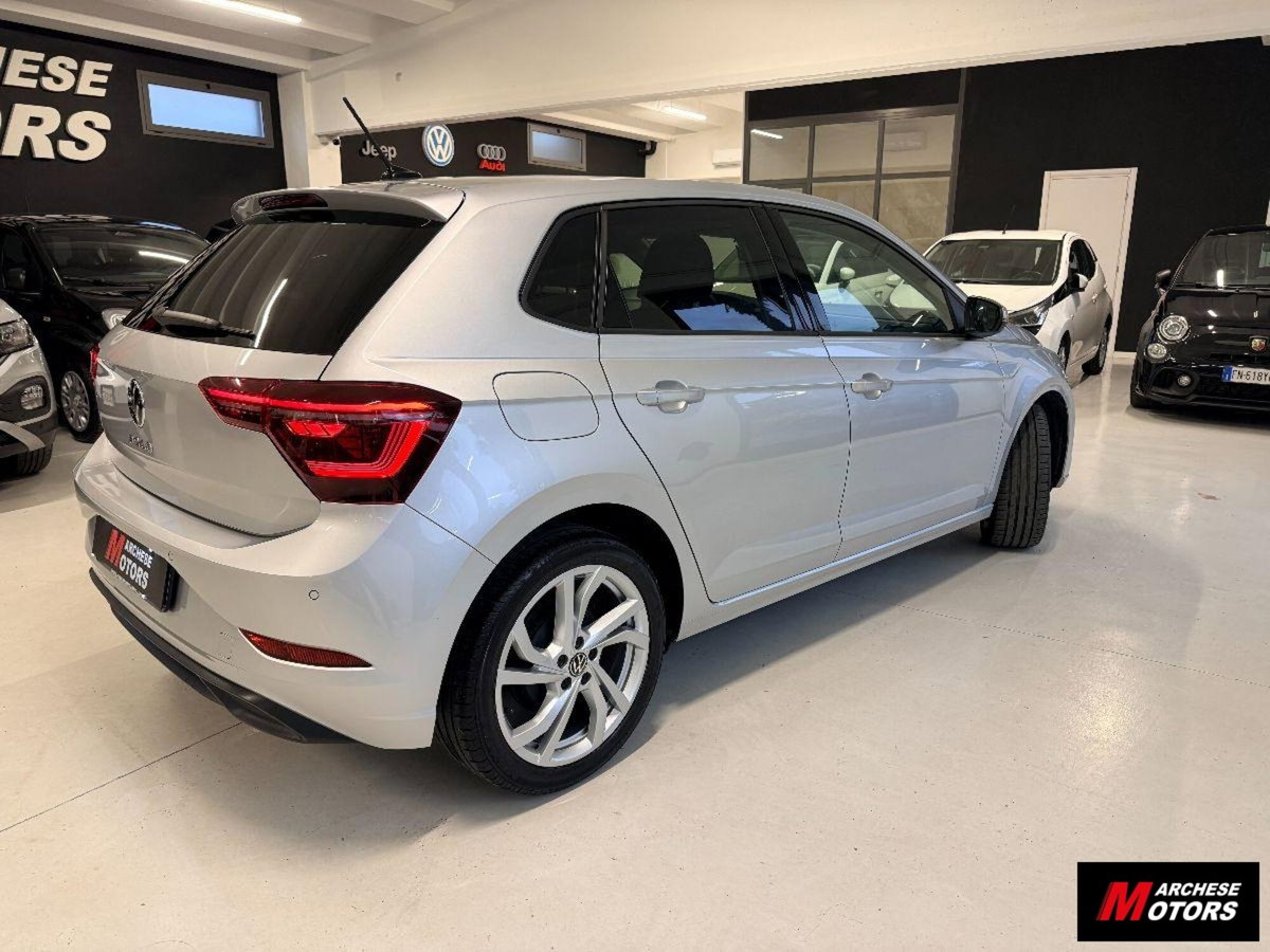 Volkswagen Polo 1.0 tsi Style 95cv (6)