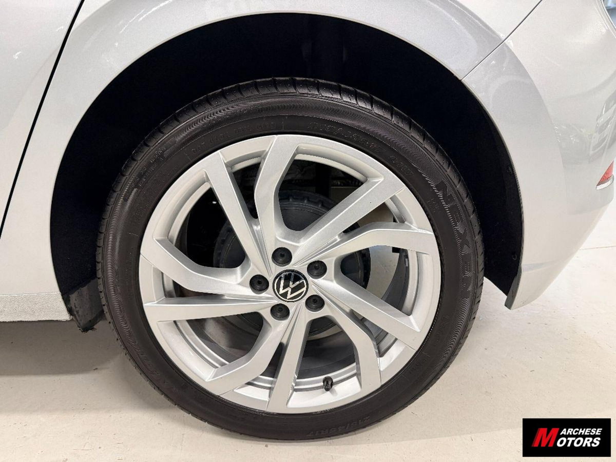 Volkswagen Polo 1.0 tsi Style 95cv (8)