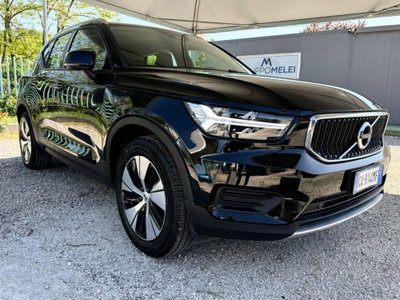 Volvo XC40 T3 Momentum Pro usata
