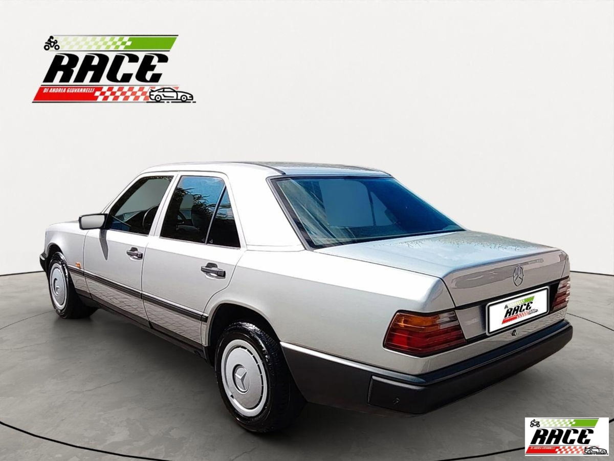 Mercedes-Benz 250 250 diesel (4)
