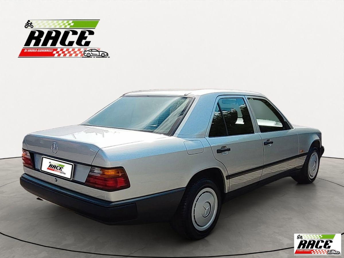 Mercedes-Benz 250 250 diesel (6)