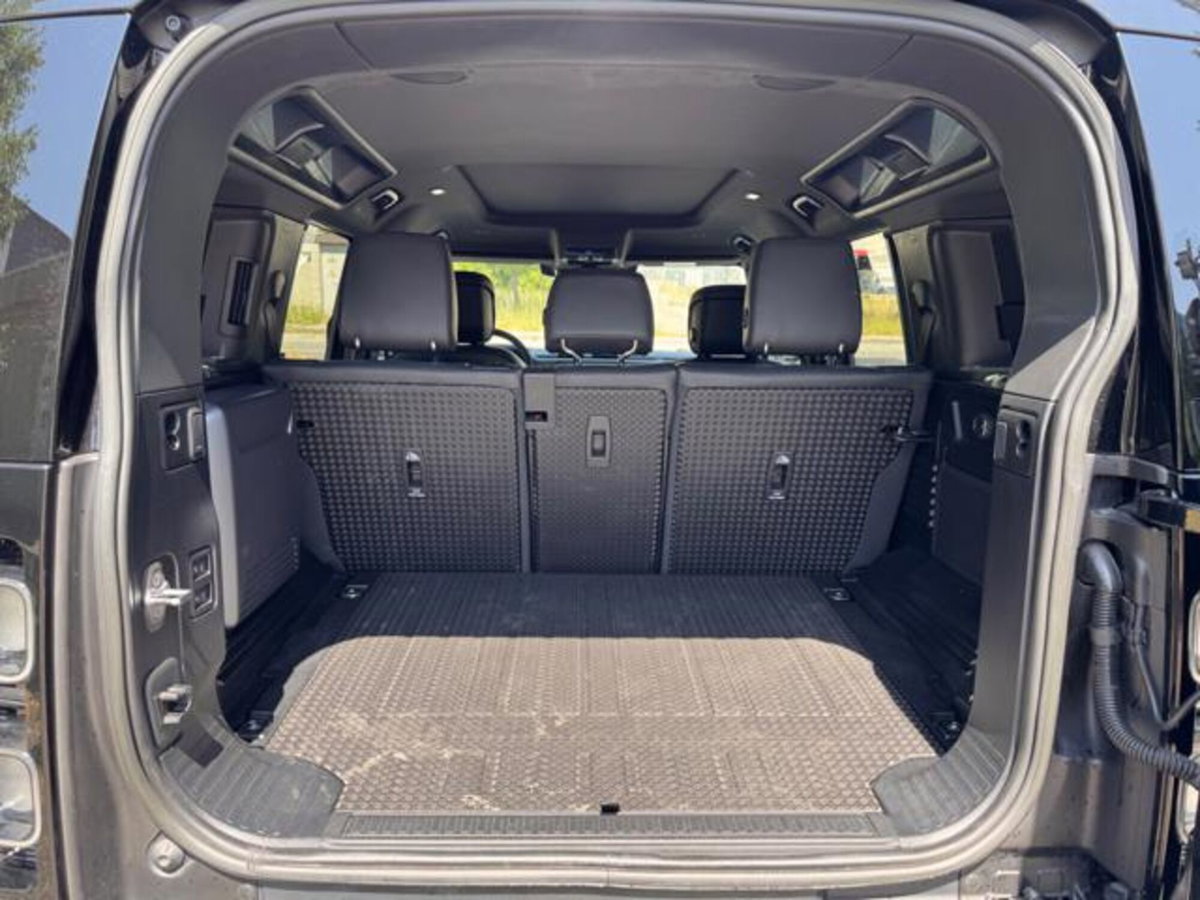 Land Rover Defender 110 5.0 V8 awd 525cv auto (19)