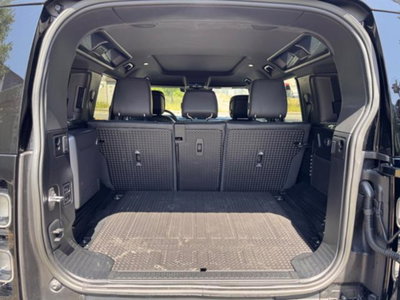 Land Rover Defender 110 5.0 V8 awd 525cv auto (19)