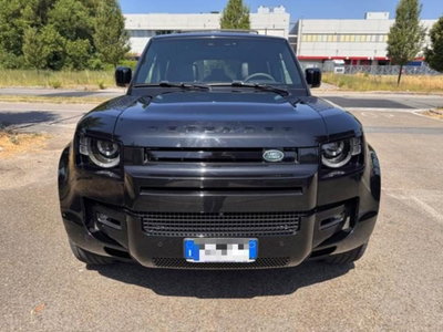 Land Rover Defender 110 5.0 V8 awd 525cv auto (2)