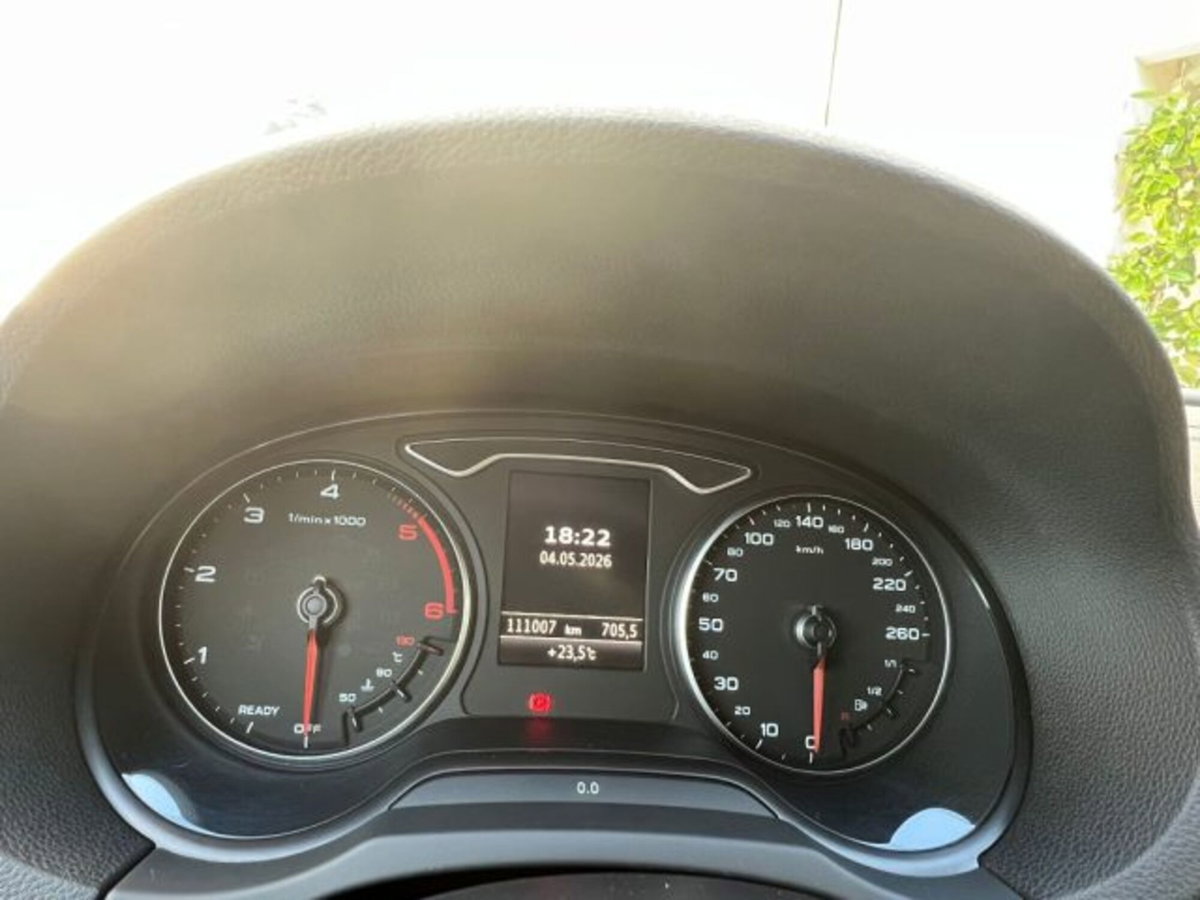 Audi A3 Sportback 1.6 TDI 116 CV Sport (15)