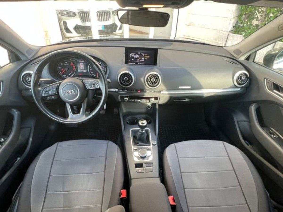 Audi A3 Sportback 1.6 TDI 116 CV Sport (8)