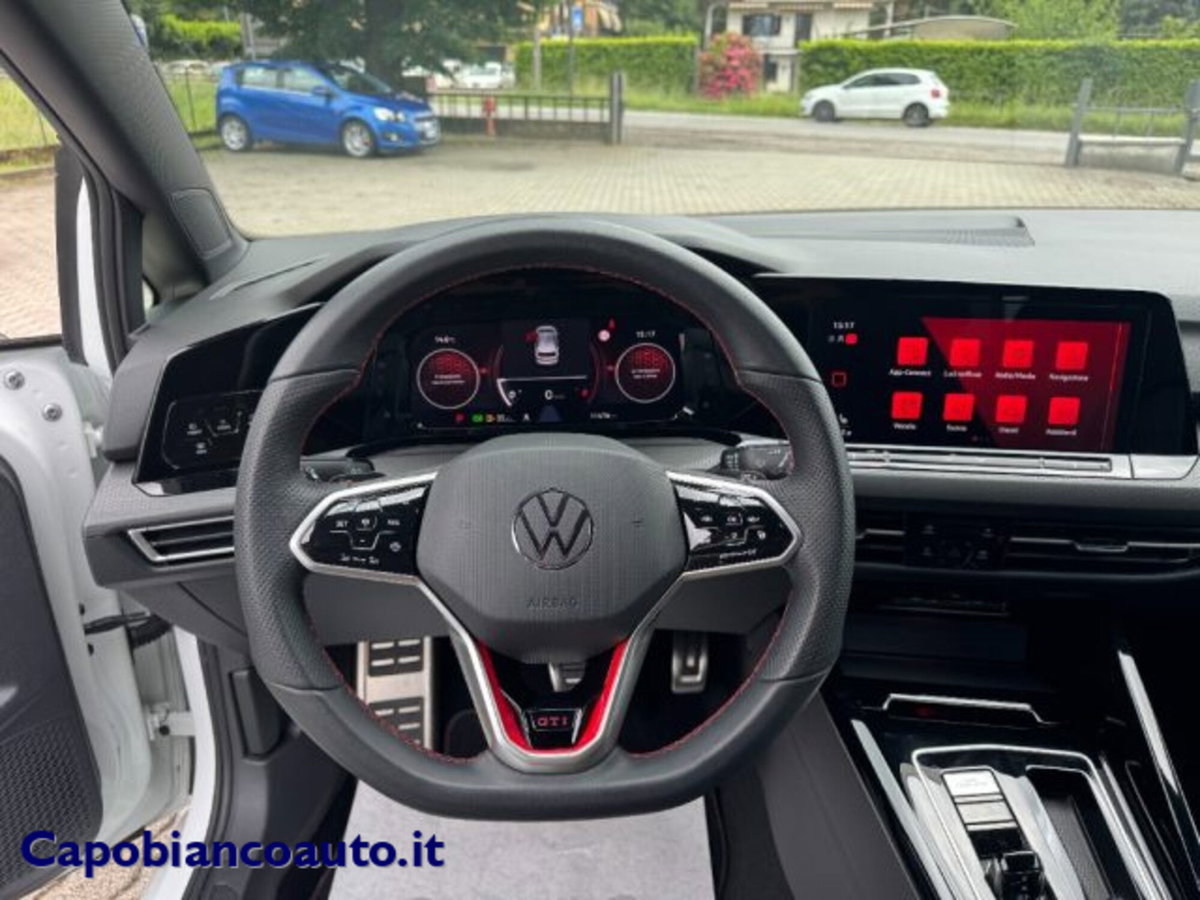 Volkswagen Golf 2.0 TSI GTI DSG (9)
